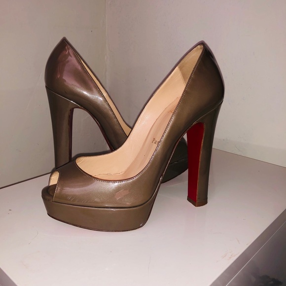 Peep toe Christian Louboutins - Picture 4 of 8